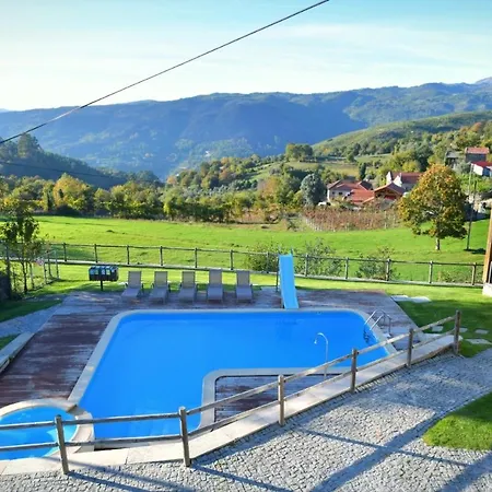 Casa De Lobos * Oporto