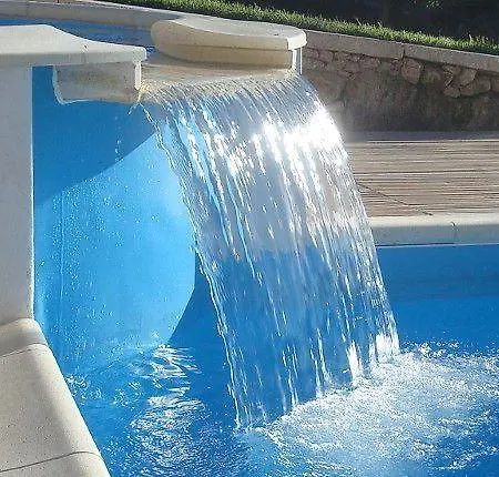 Casa De Lobos *