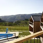 Casa De Lobos *